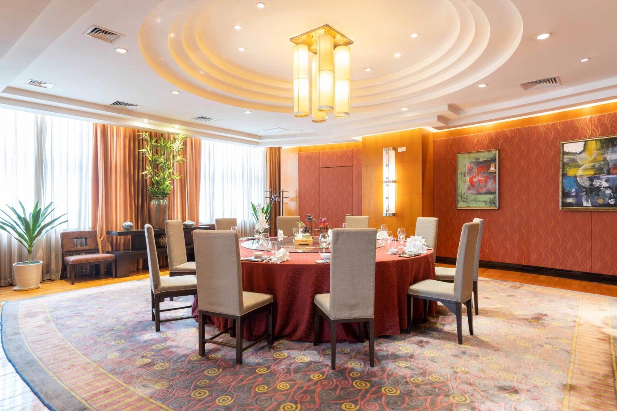 Crowne Plaza Chongqing Jiefangbei, an IHG Hotel Exterior foto